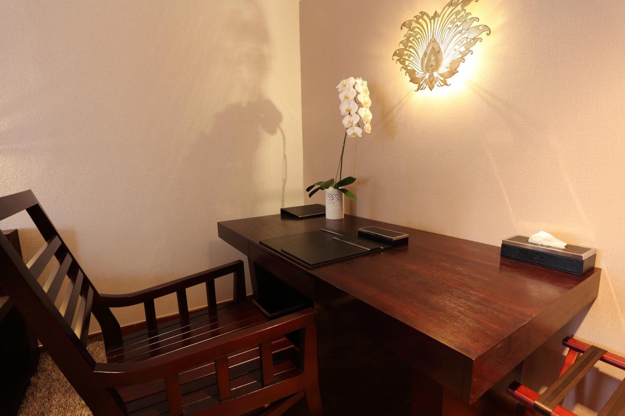 Arunreas Hotel Phnom Penh Room photo